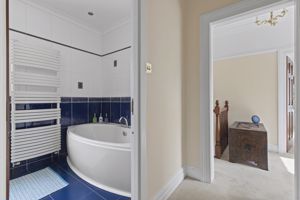 Photo 33- click for photo gallery